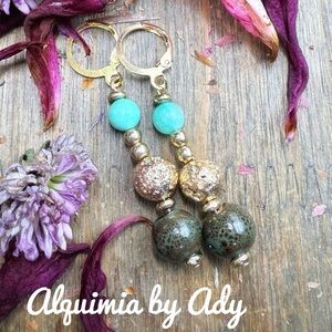 Luxury statement gold green gemstones dangle earrings